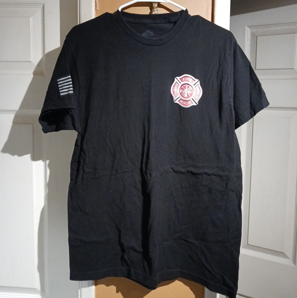 Annarbor Men's Fire Rescue Graphic Short Sleeve Casual T-Shirt. Size L